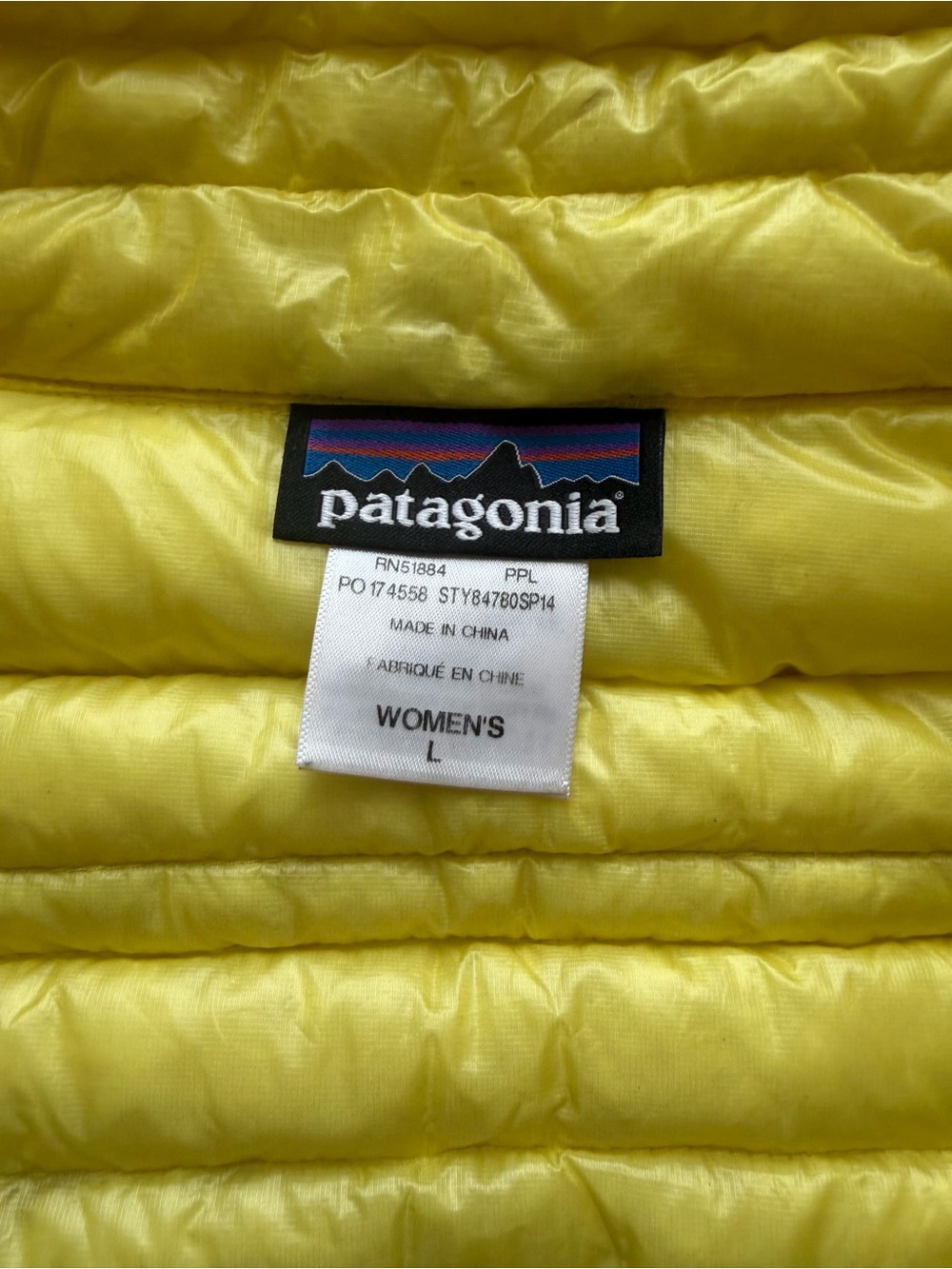 Patagonia Ultralight Down Vest Womens Large Yellow Puffer Jacket Vest Rare Color - Picture 6 of 7